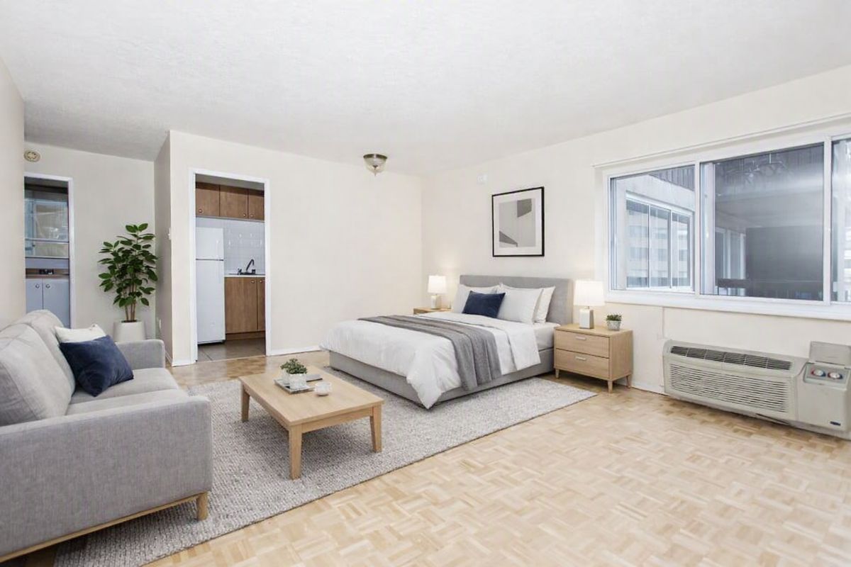 Studio – 3488 Côte-des-Neiges