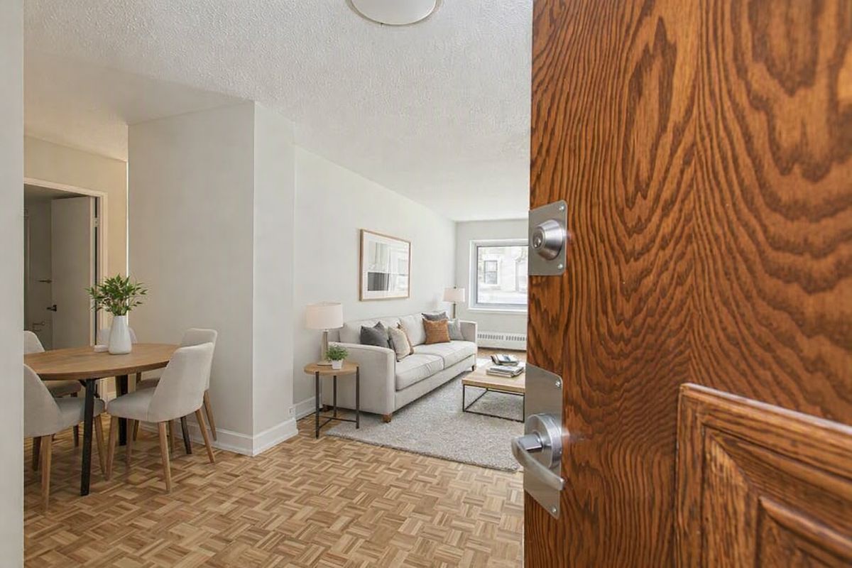 4 ½ – 50 Willowdale